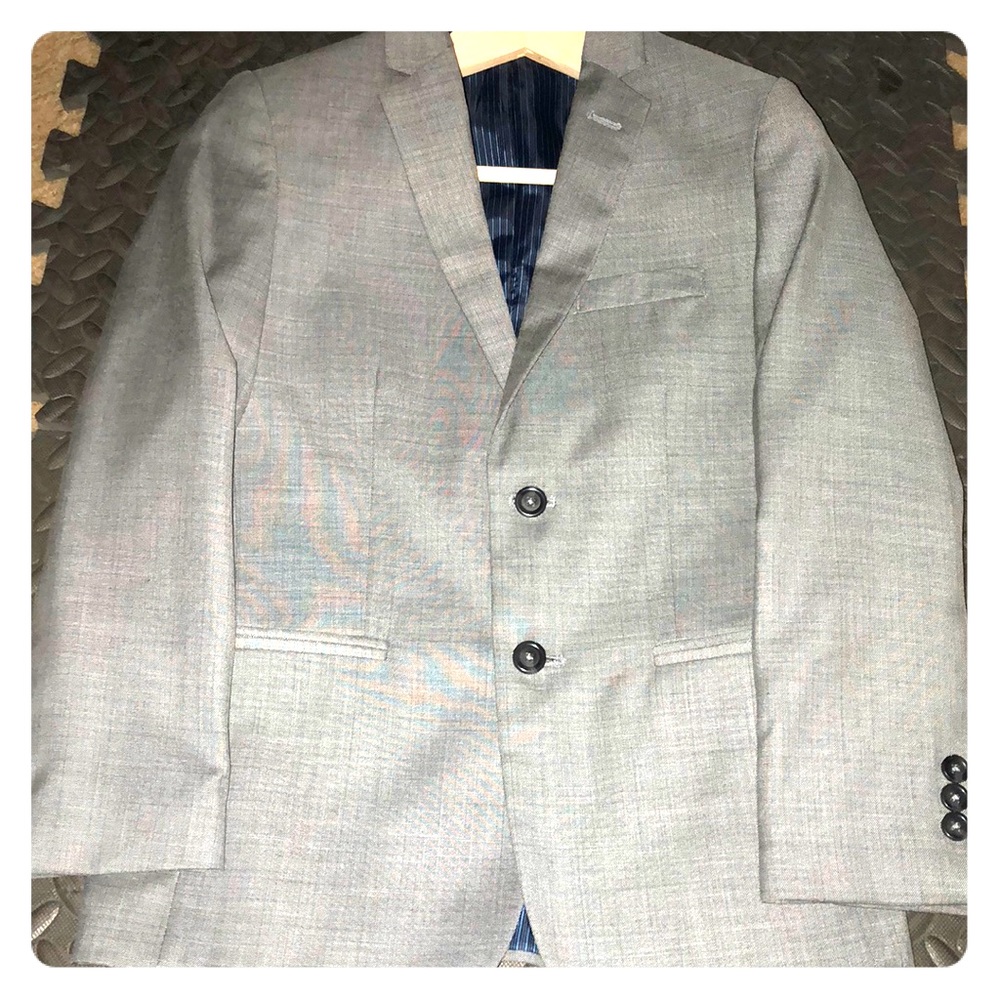Boys Calvin Klein Suite size 12